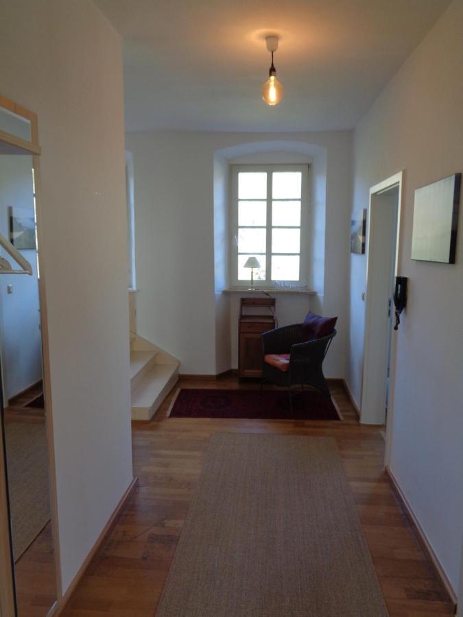 Ferienwohnung Altes Pfarrhaus Mit Flair Und Moselblick Brauneberg Luaran gambar